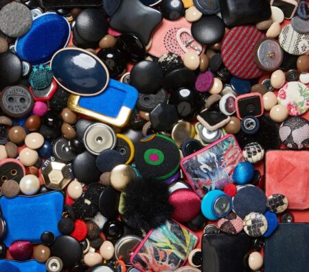 Fibbie Rivestite: Funzionalità, Estetica e Innovazione nei Dettagli